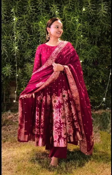 Ritika Soni wearing her outfit